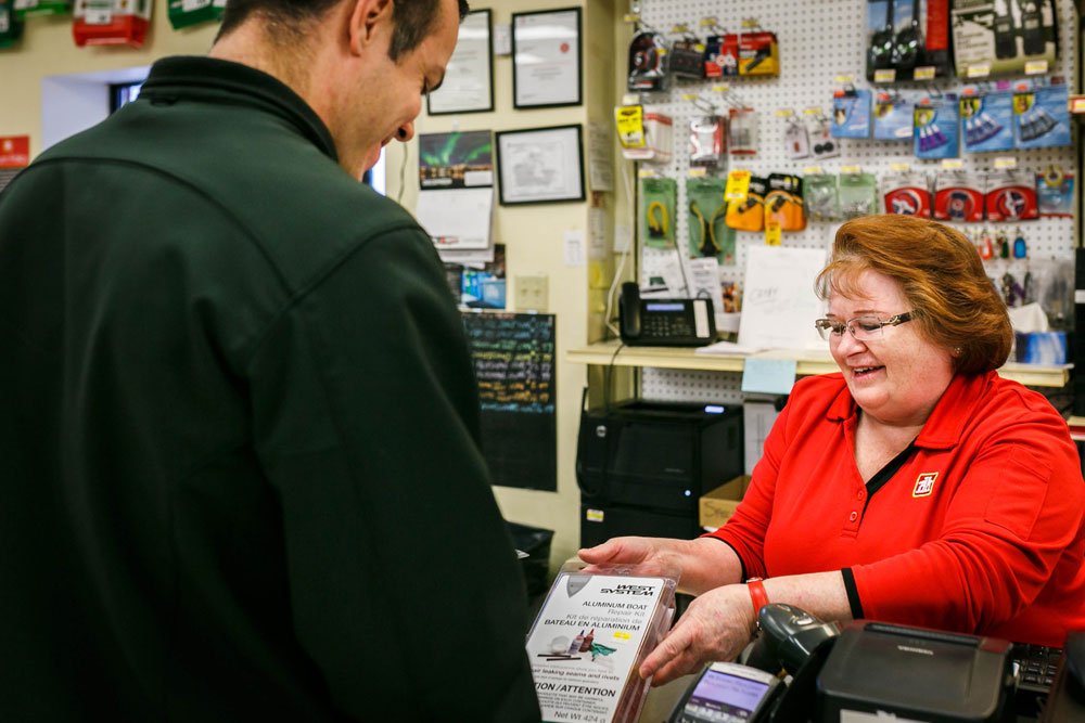 hardware-house-paint-boat-supplies-barrie-robinson-home-hardware