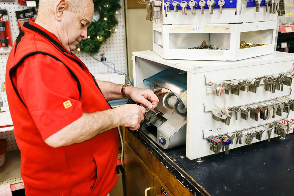 Keys-Cut-Barrie-Robinson-Home-Hardware